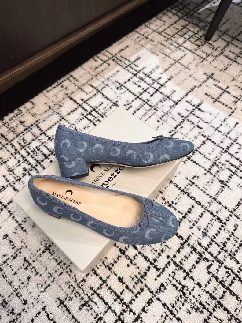 Othxr flat shoes Sleek 208829