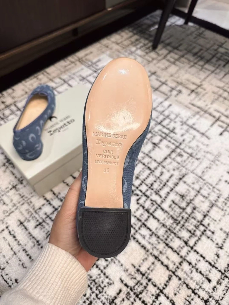 Othxr flat shoes Sleek 208829