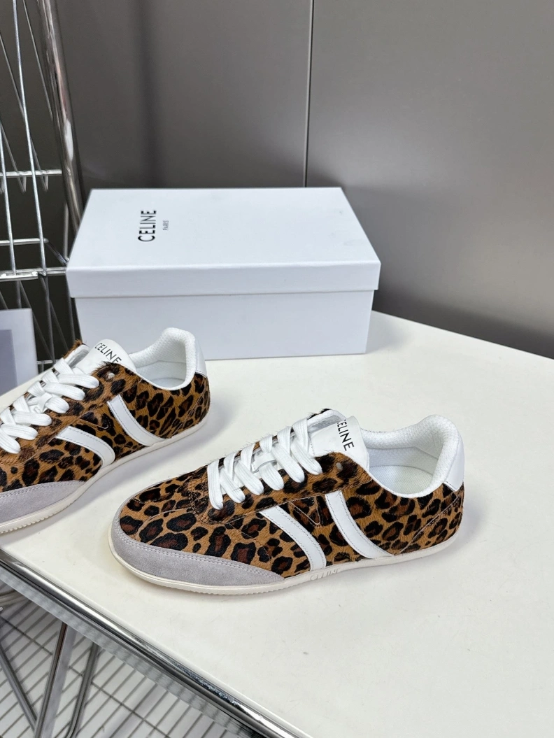 Stylish Cxlxne Casual Shoes 115810