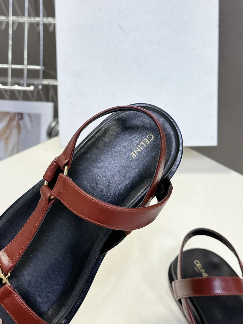 StreetReady Cxlxne Sandals 115756