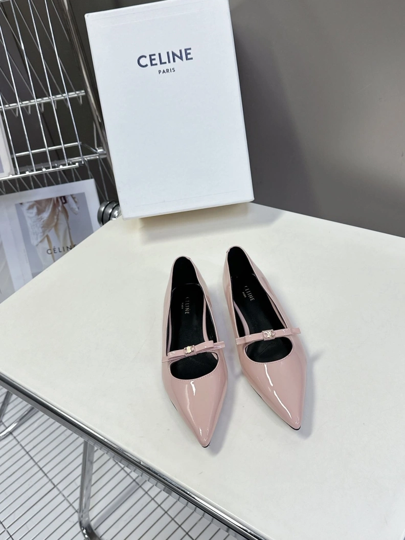 Unique Chxnxl Flat Shoes 117666