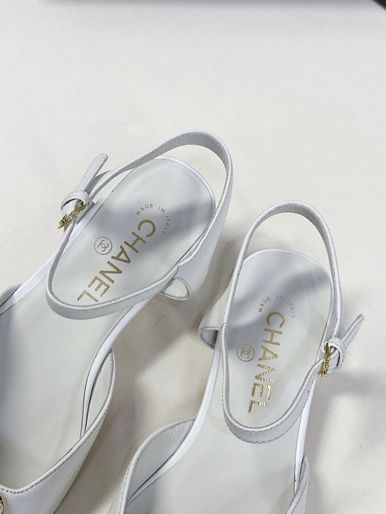 Soft Chxnxl Sandals 117539