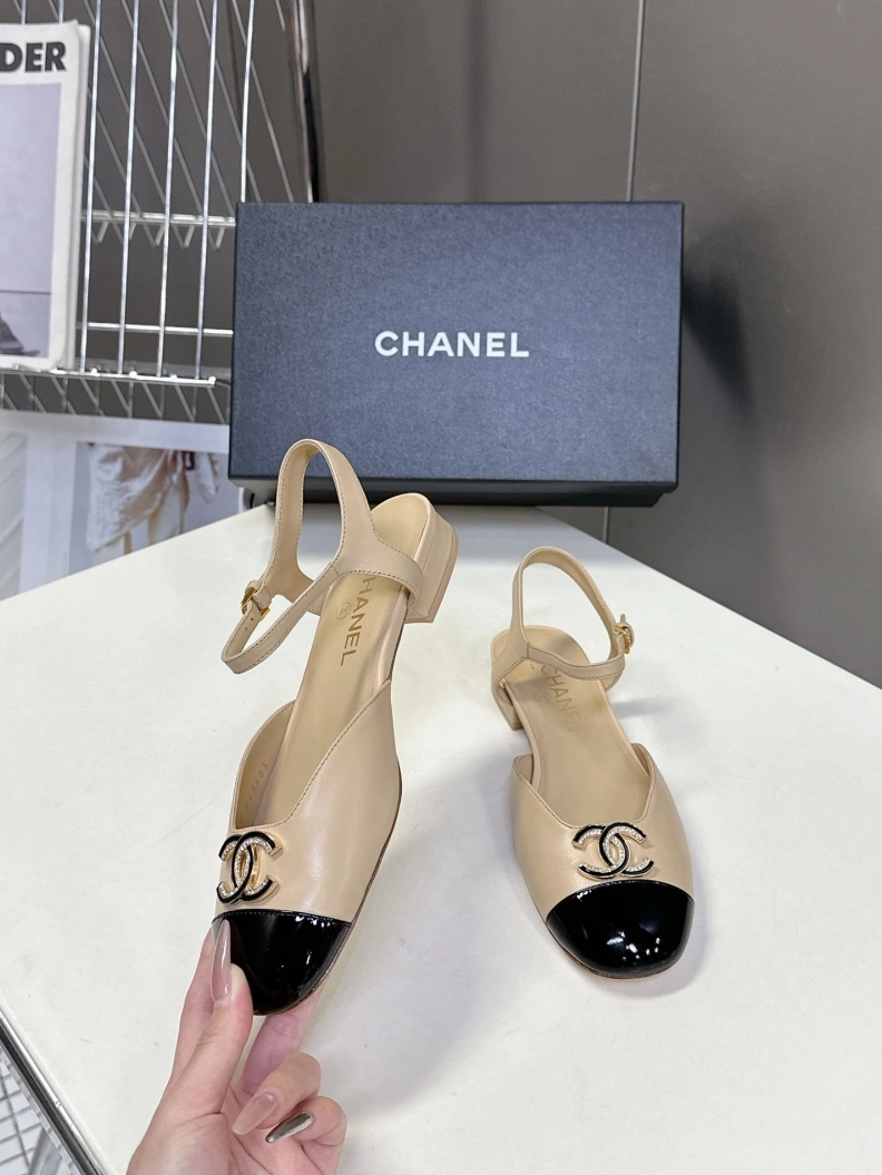Breathable Chxnxl Sandals 117537