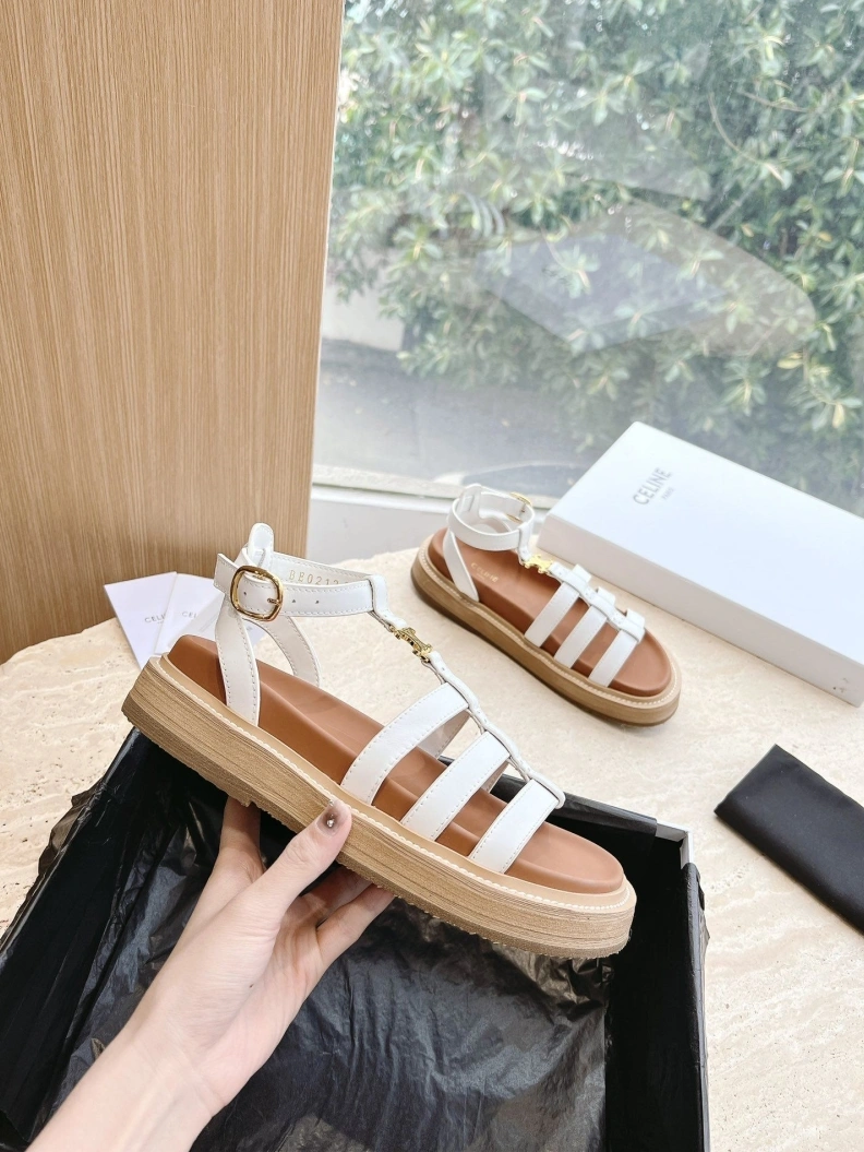 UrbanStyle Cxlxne Sandals 115746