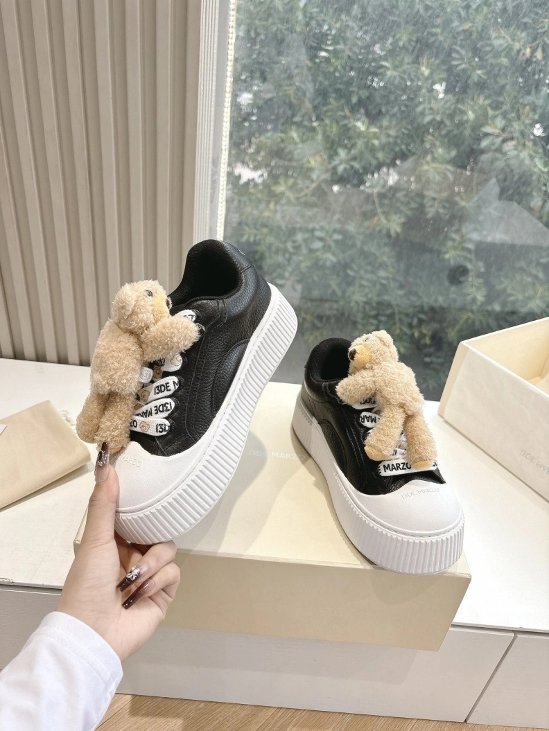 Bold Othxr Sneakers 208096