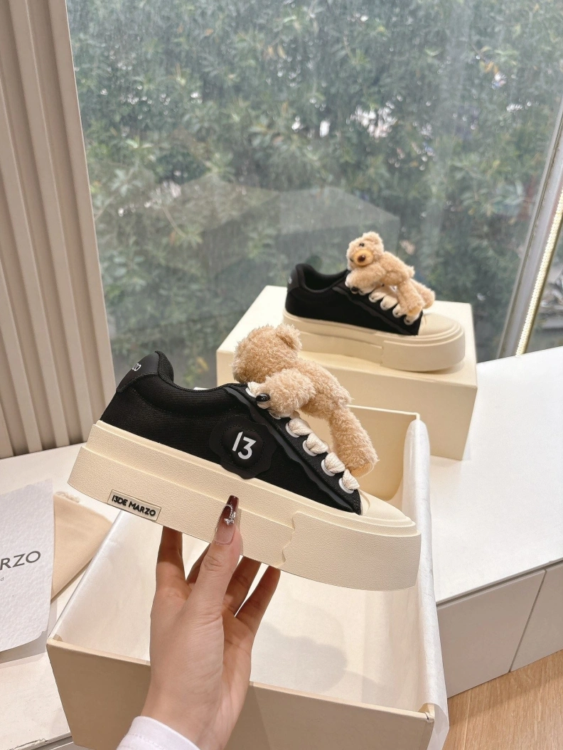 Bright Othxr Sneakers 208089