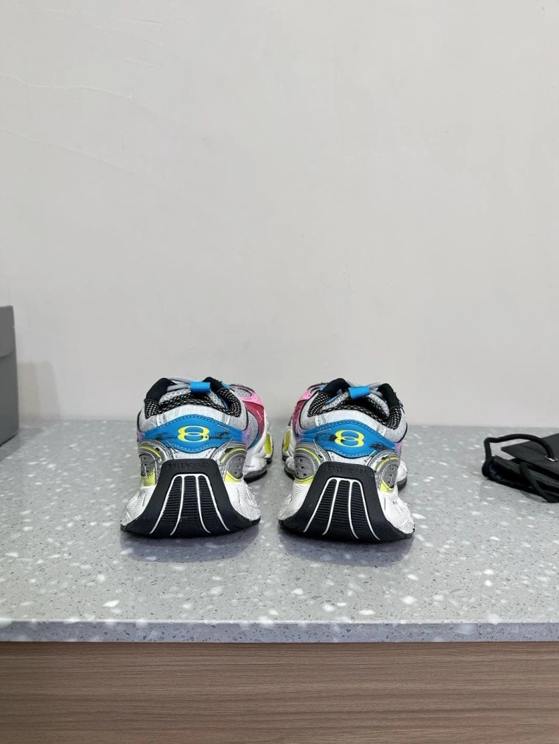Bxlxnciaga Casual Shoe Vibrant 109193