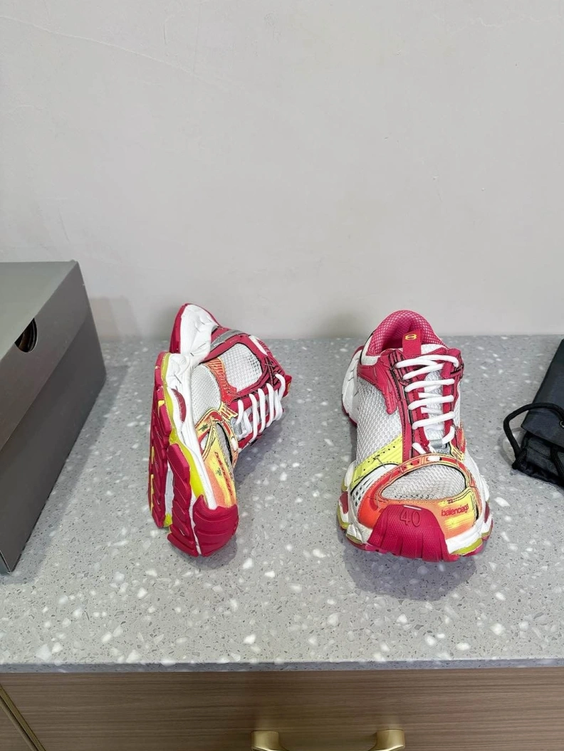 WellDesigned Bxlxnciaga Casual Shoe 109197
