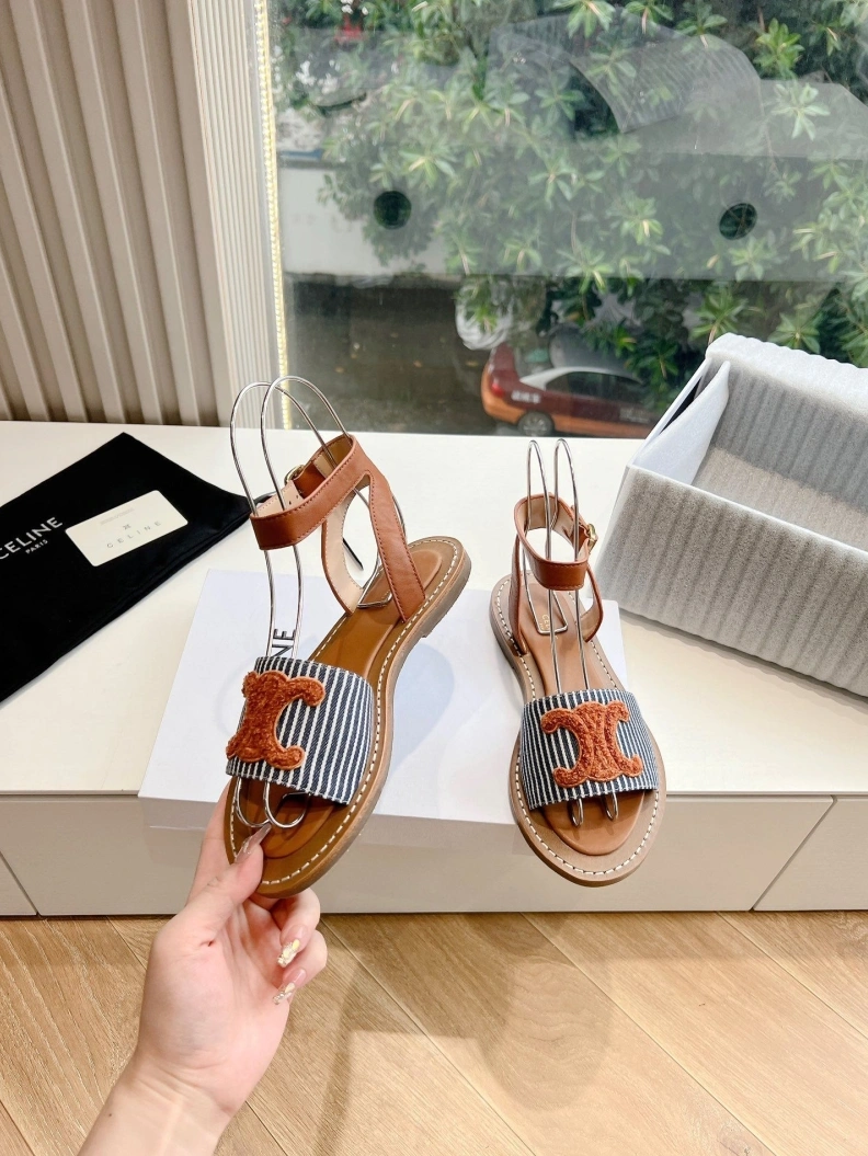 Sophisticated Cxlxne Sandals 115735