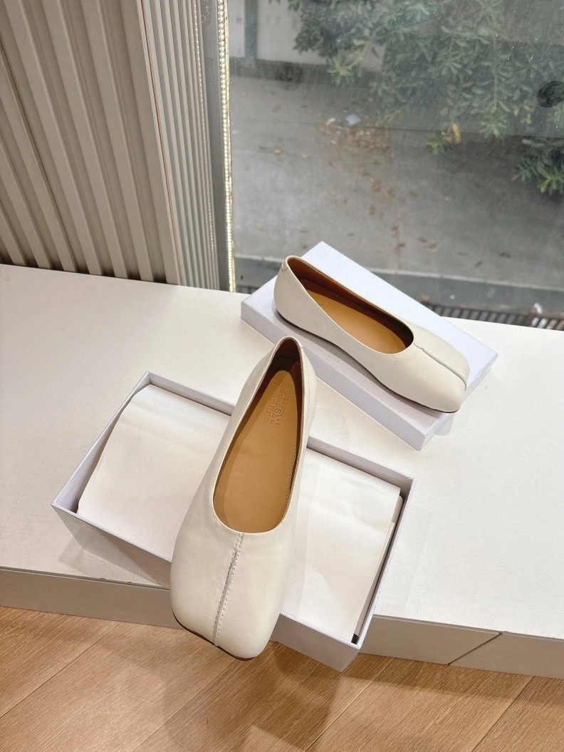 Othxr flat shoes Timeless 208824