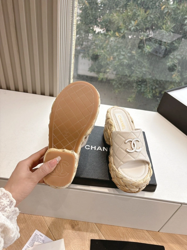 Chxnxl Slippers UrbanStyle 117170