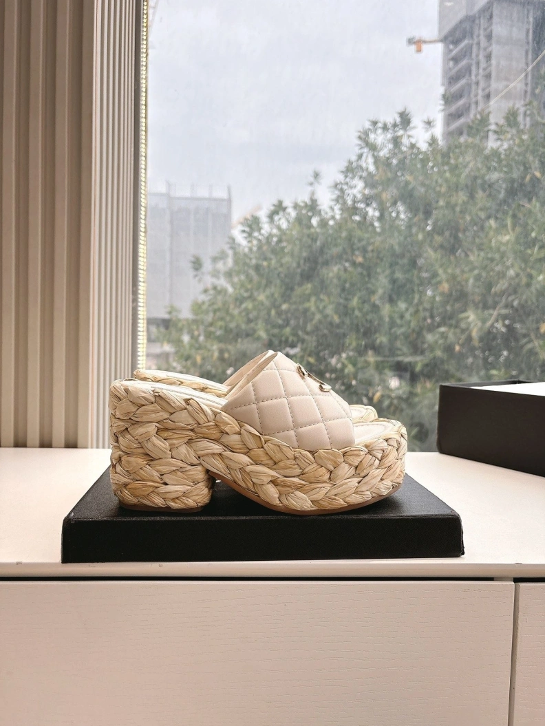 Chxnxl Slippers UrbanStyle 117170