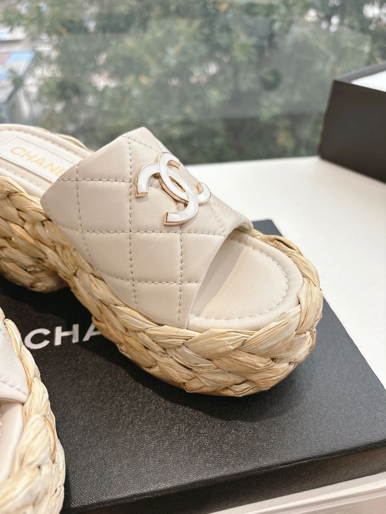 Chxnxl Slippers UrbanStyle 117170