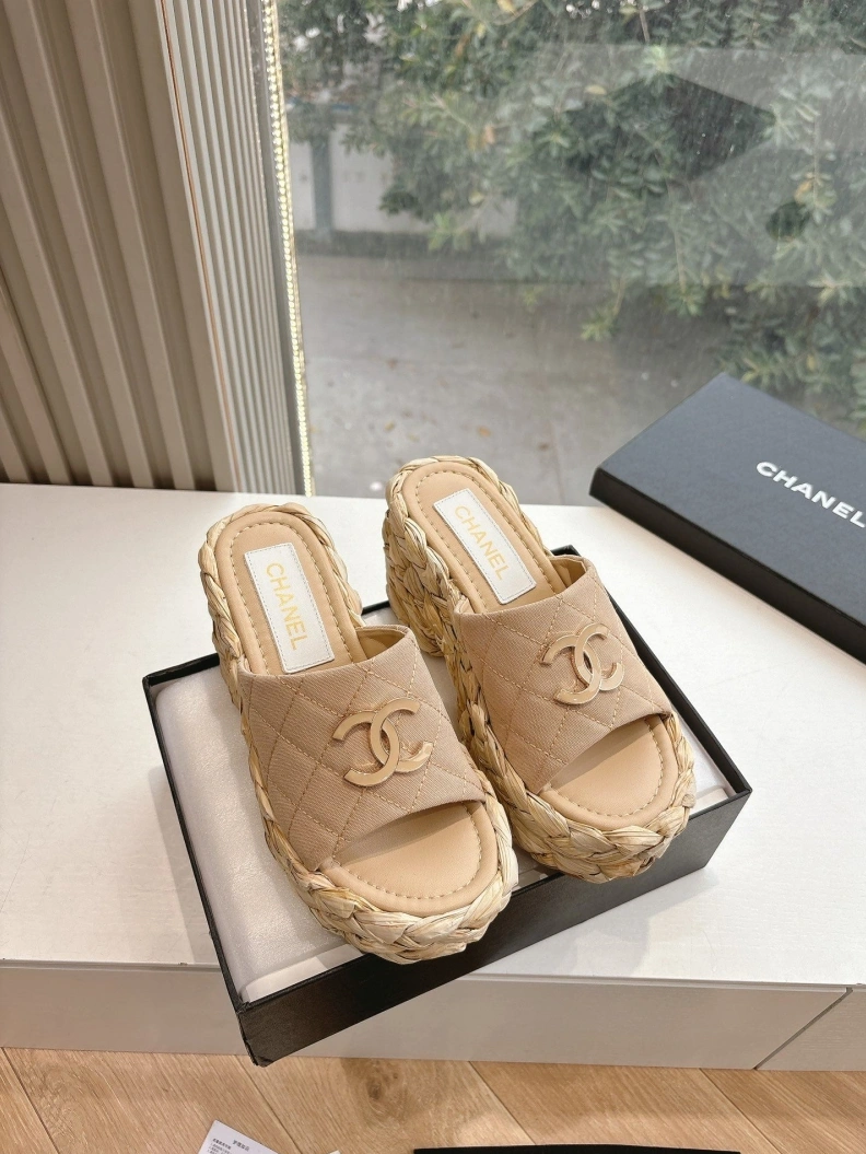 Chxnxl Slippers EyeCatching 117148