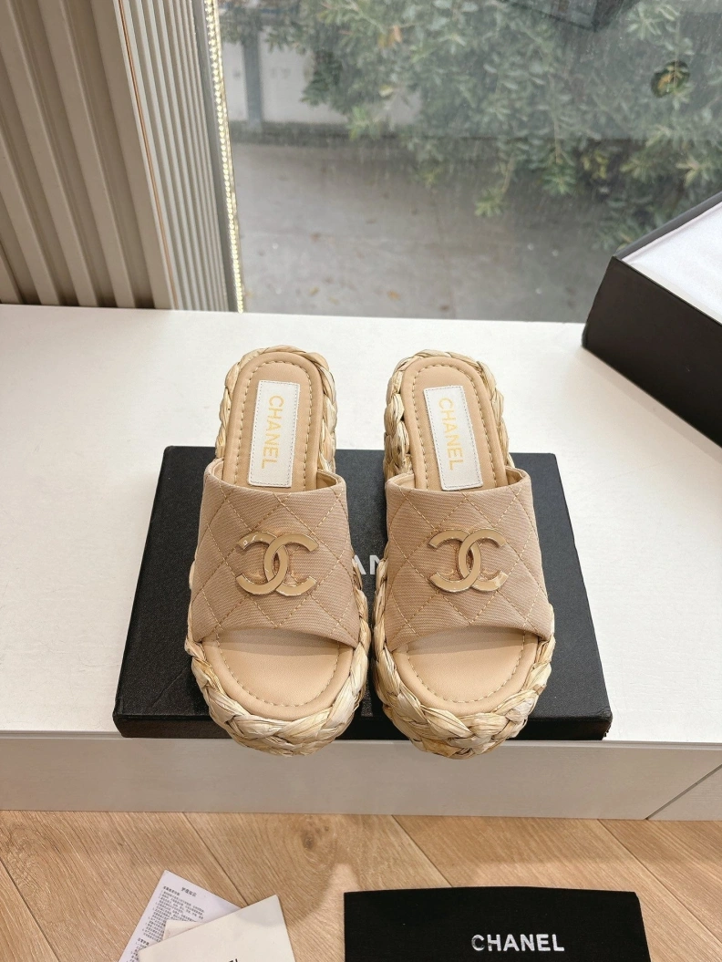 Chxnxl Slippers EyeCatching 117148