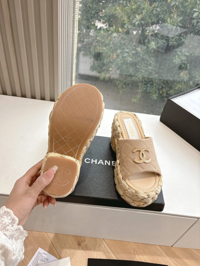 Chxnxl Slippers EyeCatching 117148
