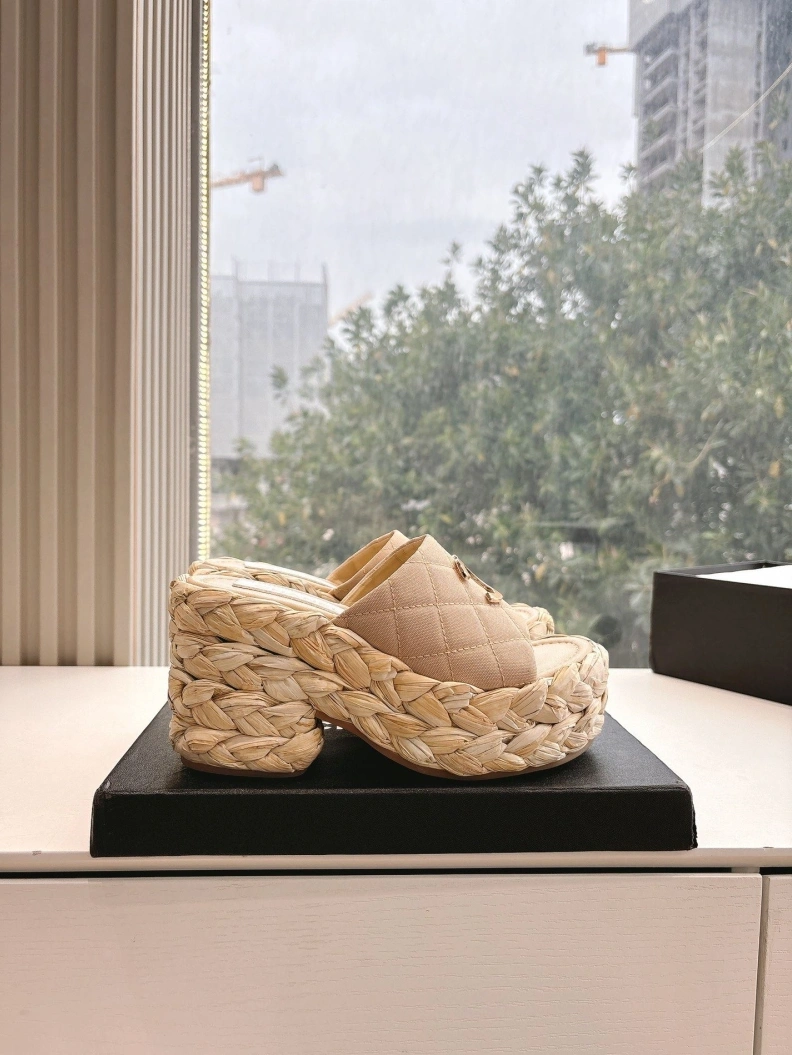 Chxnxl Slippers EyeCatching 117148