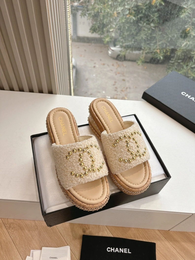 Chxnxl Slippers Sophisticated 117153