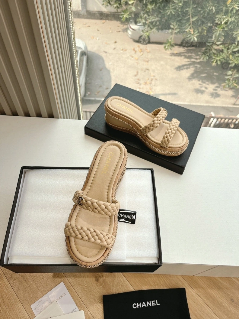 Chxnxl Slippers Compact 117128