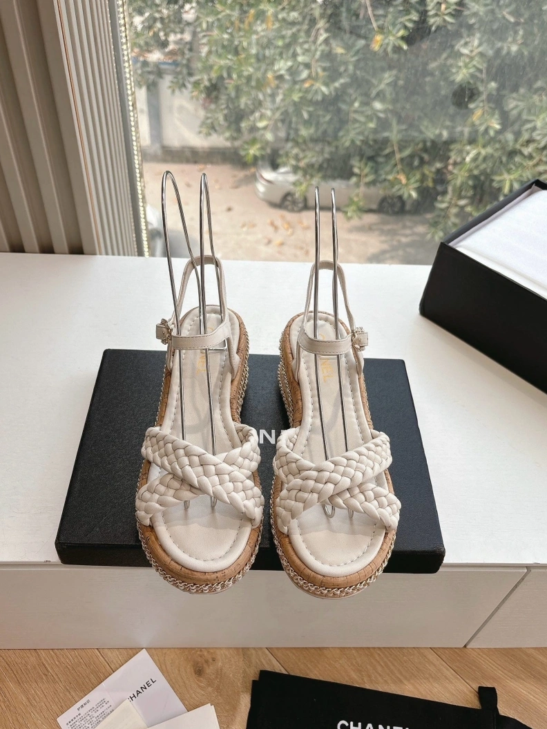Chxnxl Sandals Vibrant 117533