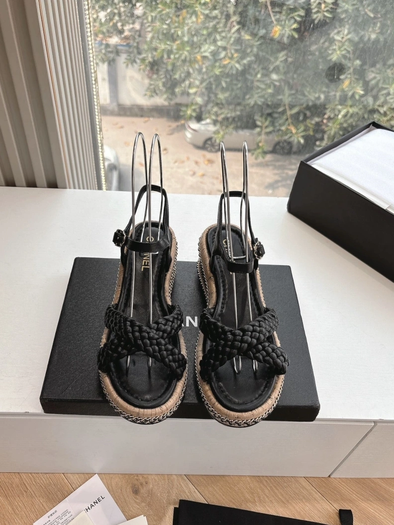 GoAnywhere Chxnxl Sandals 117530