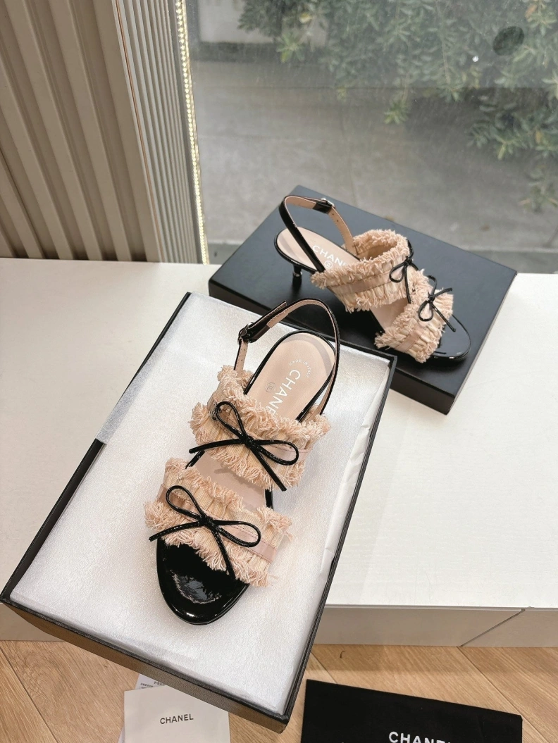 Reliable Chxnxl Sandals 117528