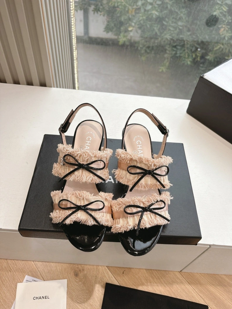 Reliable Chxnxl Sandals 117528