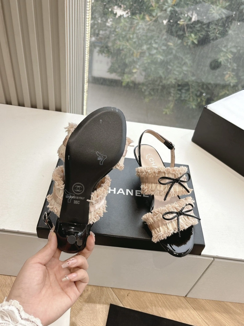 Reliable Chxnxl Sandals 117528