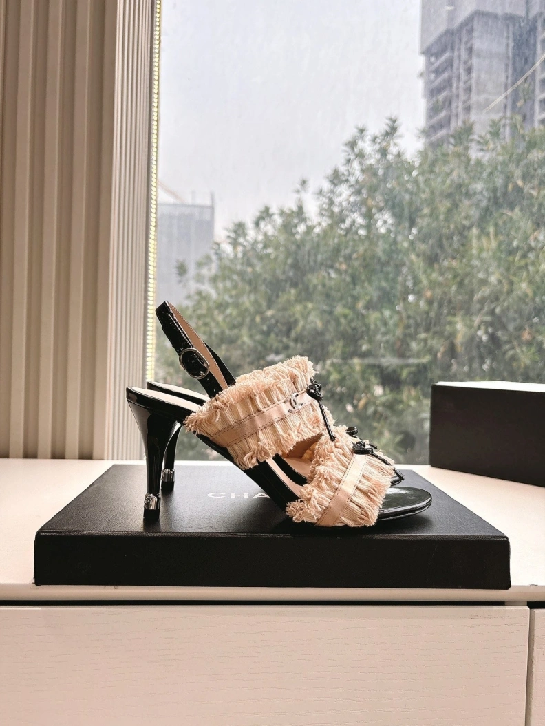 Affordable Chxnxl Sandals 117525