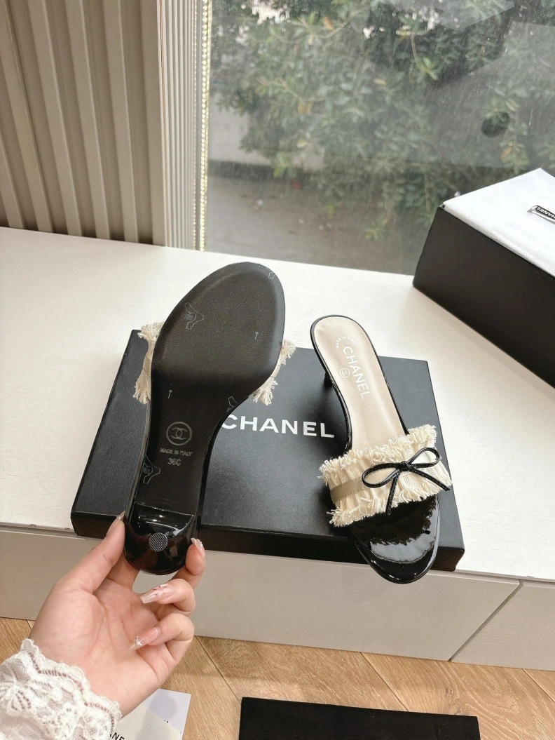 Stylish Chxnxl Sandals 117521