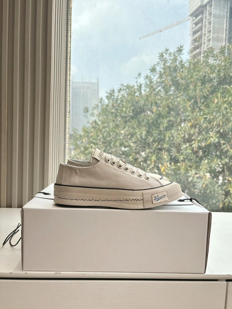 EyeCatching Othxr Sneakers 208082