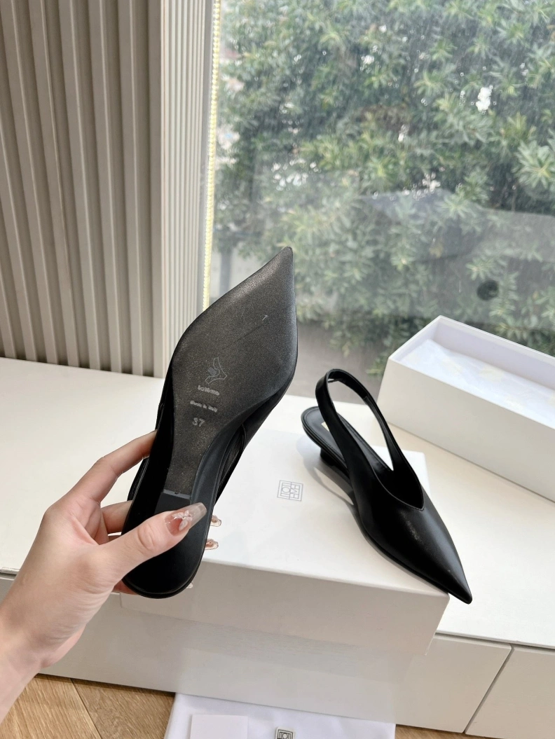 DailyWear Othxr Sandals 208490