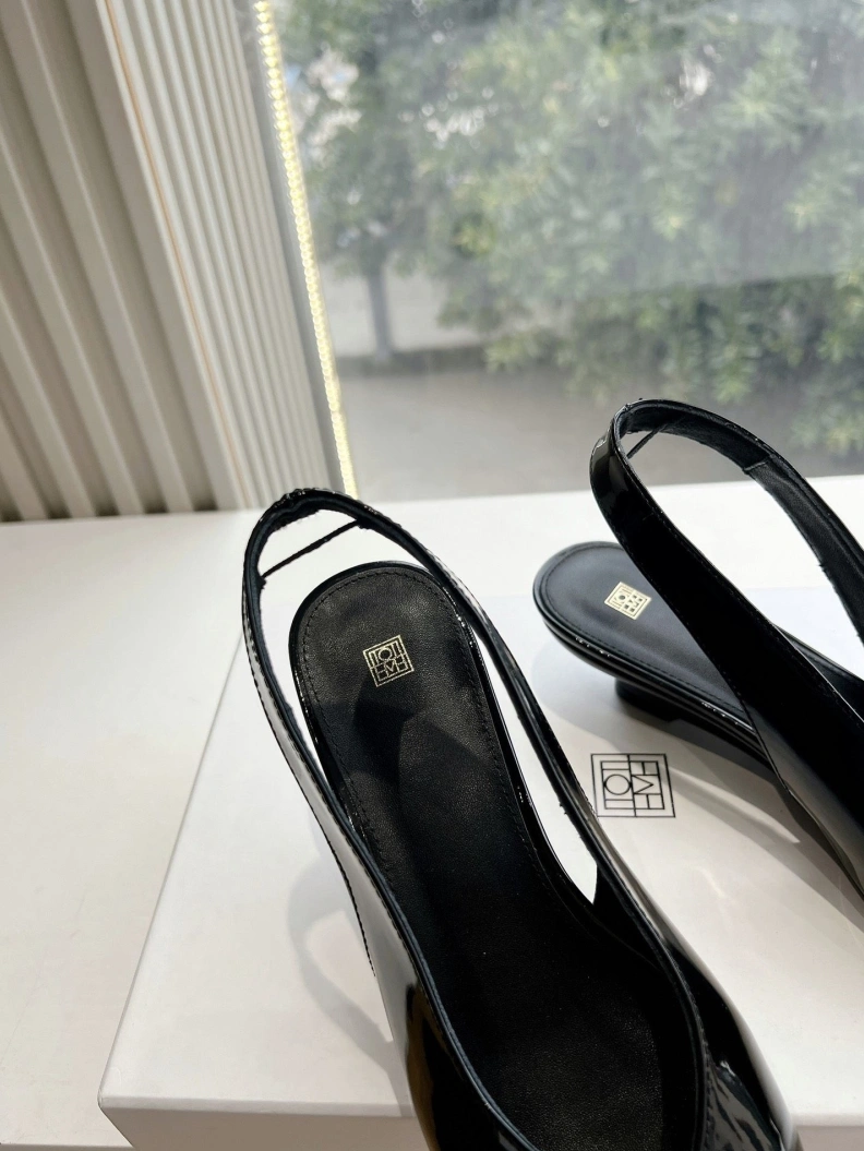 HighQuality Othxr Sandals 208482
