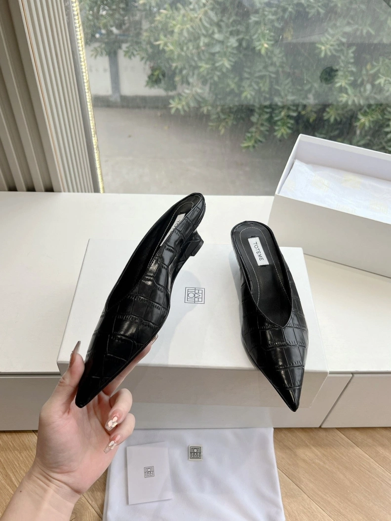 Efficient Othxr Sandals 208478
