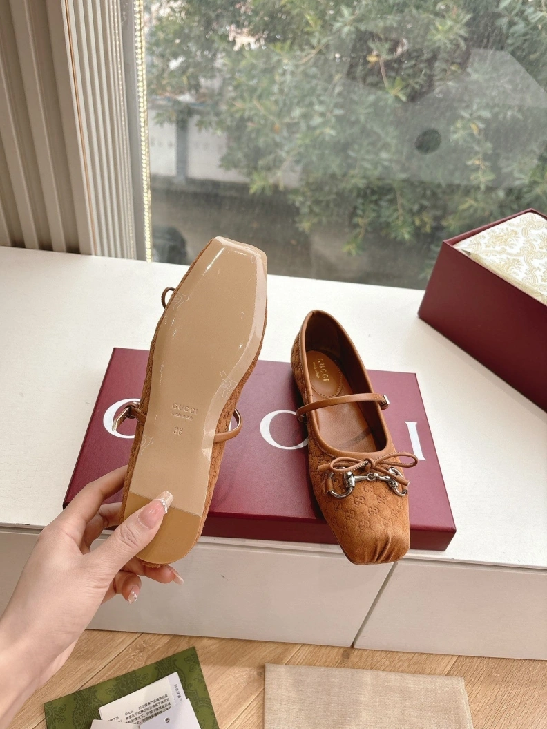 Modern Gxccx Flat Shoes 155143