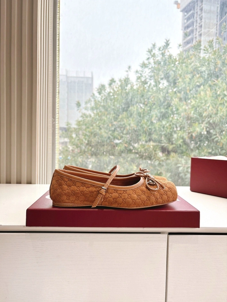 Modern Gxccx Flat Shoes 155143