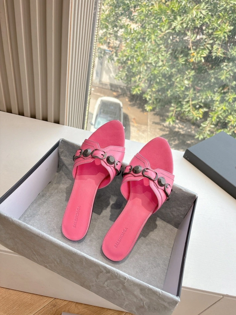 Durable Bxlxnciaga Slippers 109048