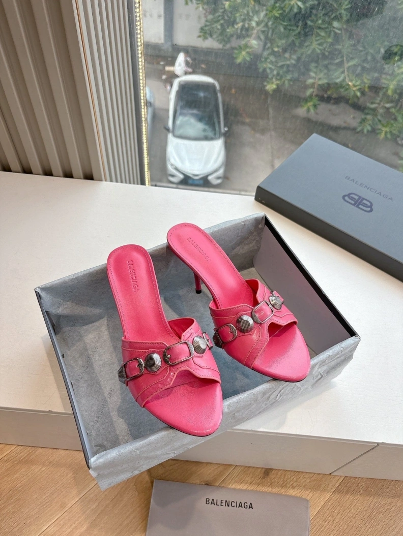 Bxlxnciaga Sandals Vibrant 109056