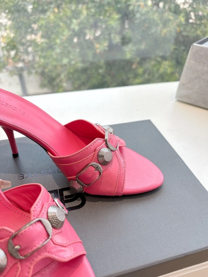 Bxlxnciaga Sandals Vibrant 109056