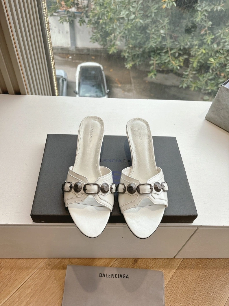 Bxlxnciaga Sandals Resilient 109057