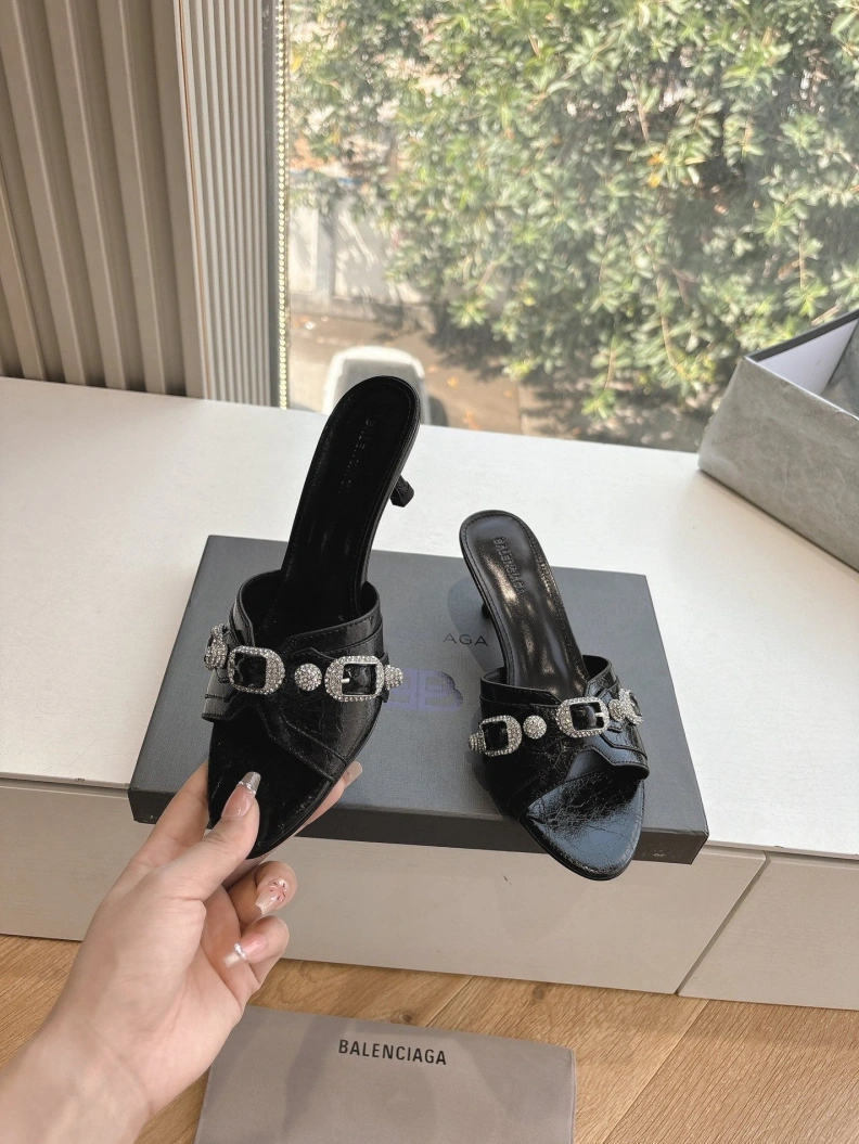 Lightweight Bxlxnciaga Sandals 109050