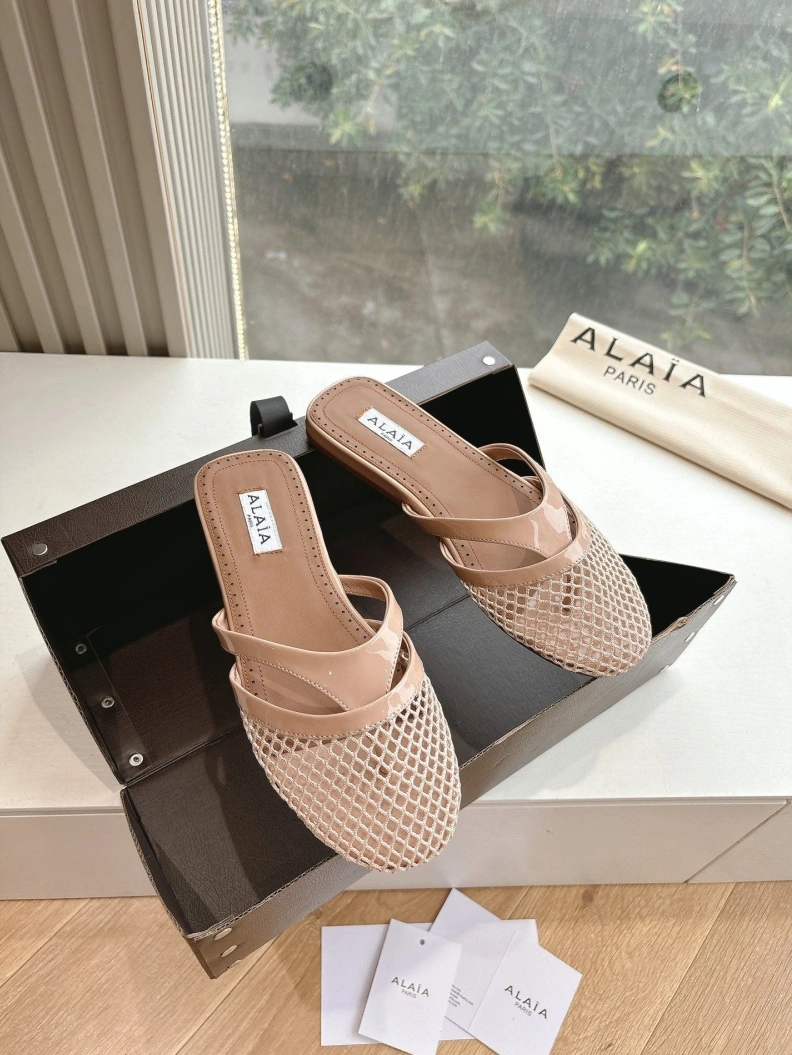 Modern Othxr Slippers 208271