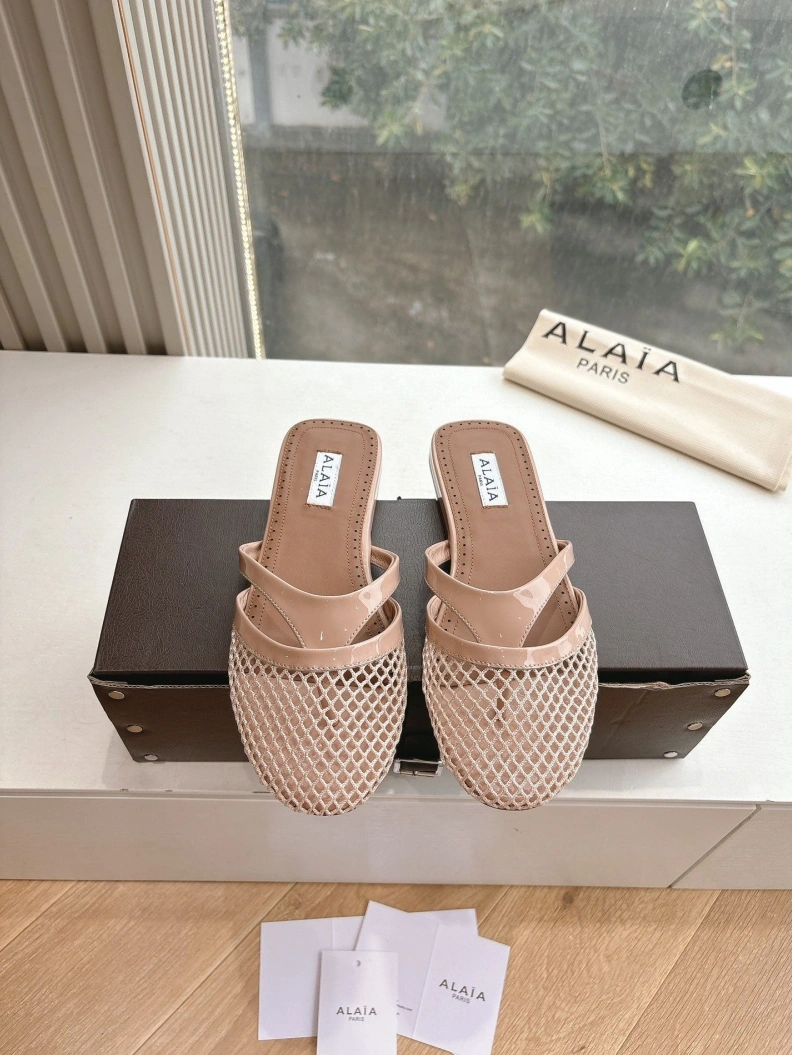 Modern Othxr Slippers 208271