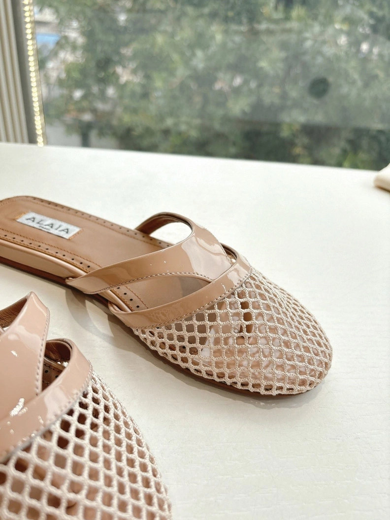 Modern Othxr Slippers 208271