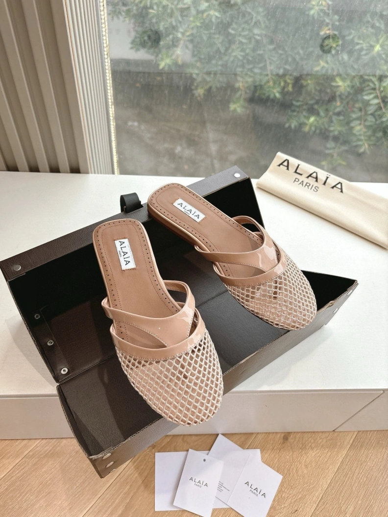 Modern Othxr Slippers 208271
