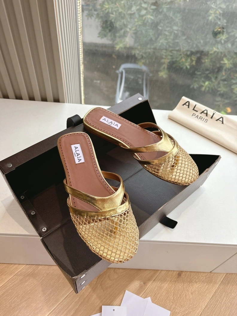 Othxr Slippers Stylish 208270