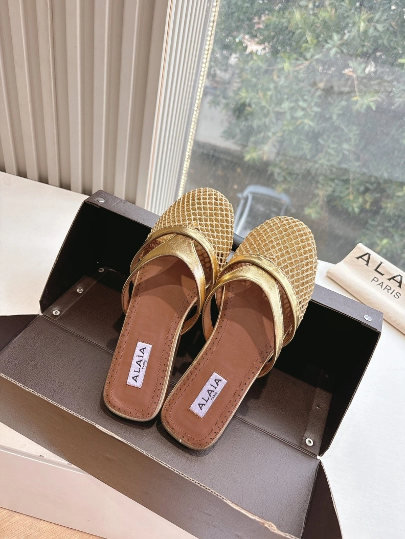 Othxr Slippers Stylish 208270