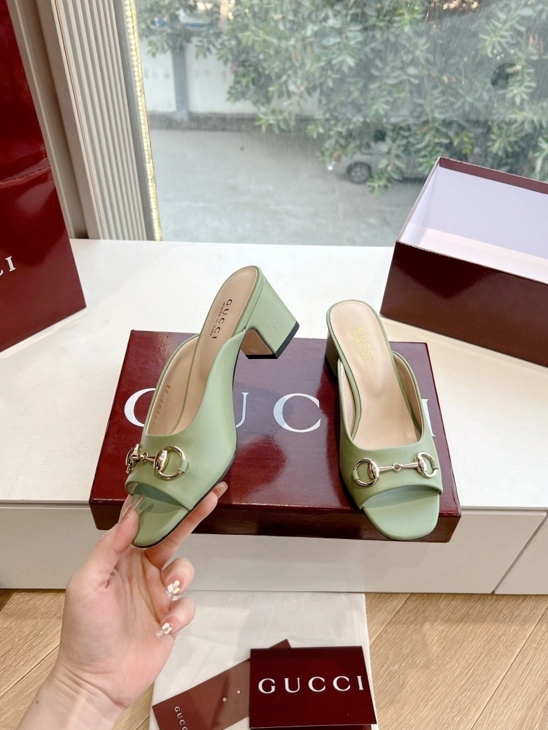 Elegant Gxccx Sandals 155138