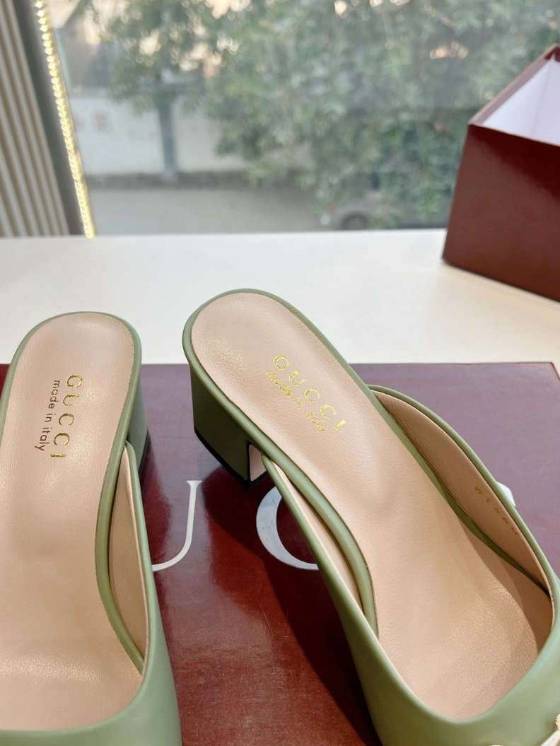 Elegant Gxccx Sandals 155138