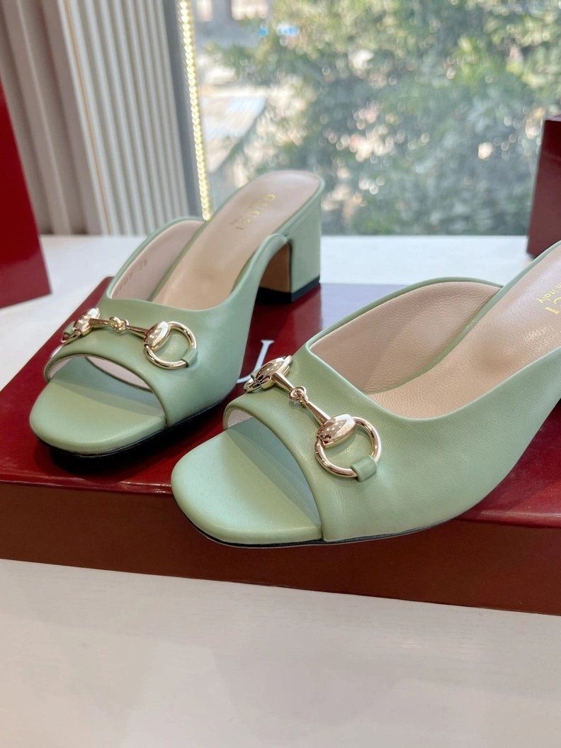 Elegant Gxccx Sandals 155138